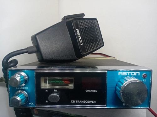 Cibi radio pour voiture 1981