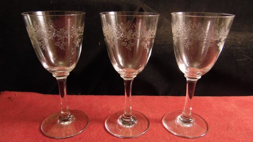Service verres a vin en - de,