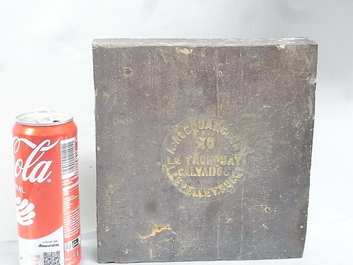 Ancien rare carreau - ancien,