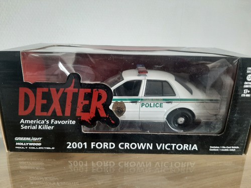 Ford crown victoria - victoria, 1/24