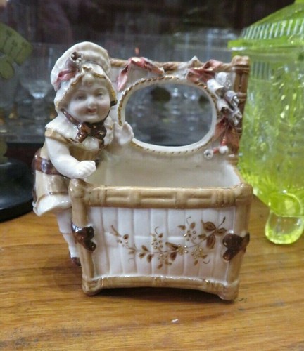 Old matchbox wall cookie 1900s - old,