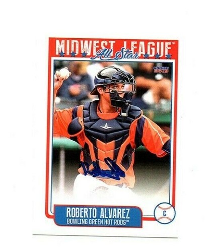 Roberto alvarez autograph - roberto,