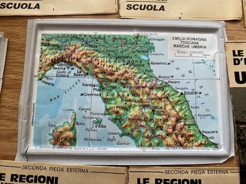 Lot cartes relief italie - cartes,