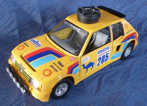 Voiture miniature 25 - miniature, au