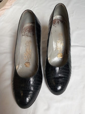 CHAUSSURES   EN CROCODILE