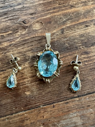 Boucles oreilles pendantes - boucles, d'oreilles