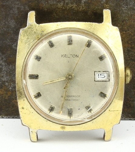 Montre ancienne mécanique - ancienne,