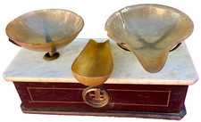 Tobacco scale, or apothecary horn trays