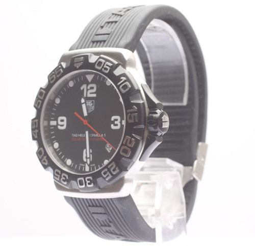 Presque comme neuf montre à - comme, neuf]