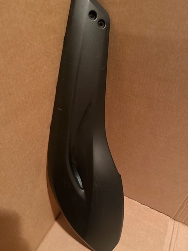 Cache boomerang latéral droit - cache,