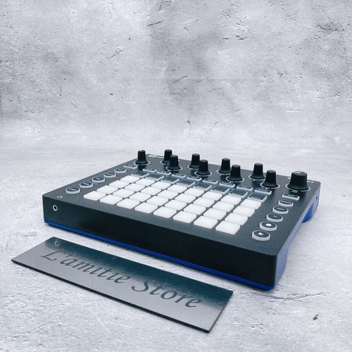 Novation circuit groove box - circuit,