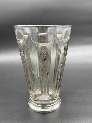 Vase gobelet figurines - un,