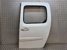 Porte latérale gauche modèle