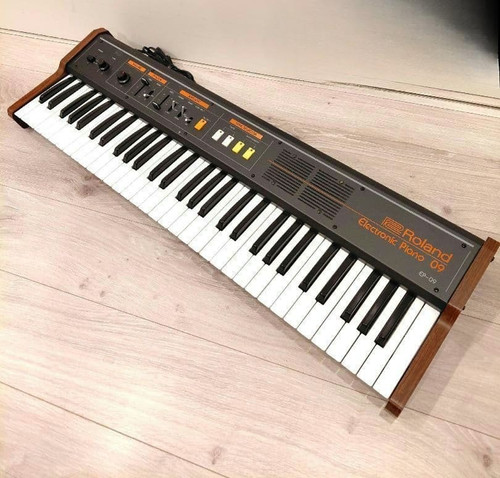 Vintage roland electric - ep-09,