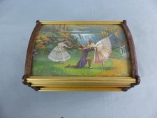 Ancienne boite a bijoux musicale avec danseuse qui tourne , SANKYO  , testé OK