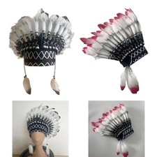 Coiffe de plumes de chapeau