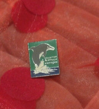 Pin's Pins Pin Badge Collection WILD ANIMALS DOLPHIN SEA OCEAN PUB BYDAY