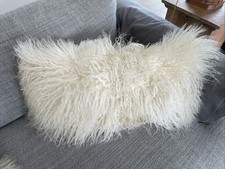 Coussin En Peau De Mouton