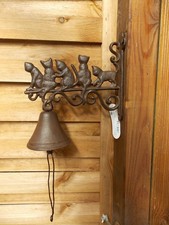 Cloche 5 chats en fonte pour