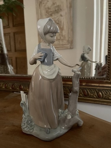 Fantastic nao lladro female - fantastic,