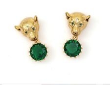 Boucles d'oreilles avec une