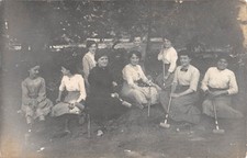 CPA 37 CARTE PHOTO / CHATEAU LA VALLIERE / FEMMES JOUANT AU CROQUET