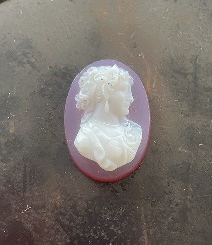 Antique carved agate cameo - antique,