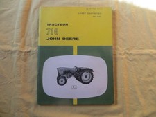 Tracteur JOHN DEERE 710 -