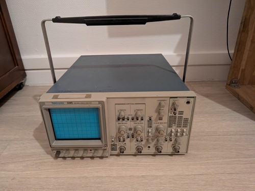 Oscilloscope tektronix 2245 - oscilloscope,