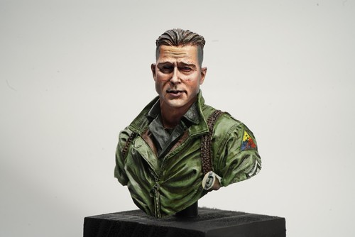 Figurine buste en résine - figurine,