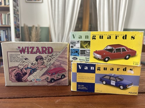 Lot vintage corgi - 3,