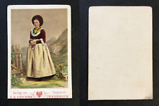 Czichna, Innsbruck, Austria folk costumes, Tyrol, femme ziplienne, circa 187