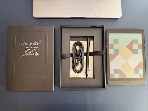 Tablette - (presque, comme