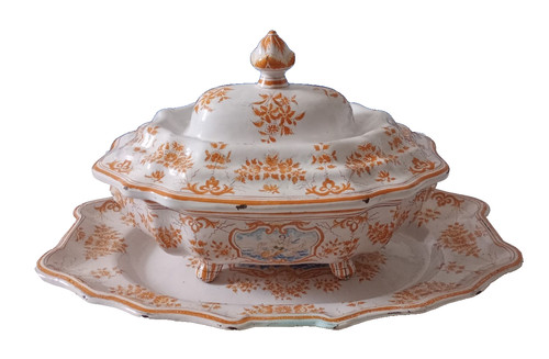 Soupière plat ancienne - ,