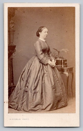 Cdv 1865 femme coiffé - cdv, d'un