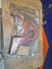 NOS 17019 Carter Chaine