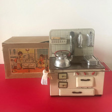VINTAGE ANTIQUE TOY - COOK STOVE DOLL - BERKENKAMP & SCHLEUTER