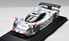 Porsche 911 GT1 #26 vainqueur