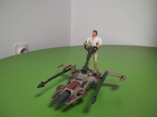 star wars figurine Luke Skywalker avec le desert sport skiff 1996