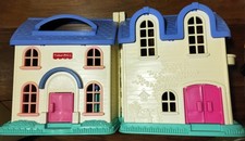 Maison Fisher Price Little People bleue et blanche 2001