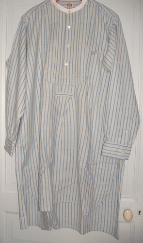 Ancienne chemise grand - ancienne, de