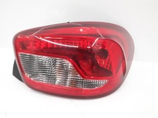 Feu arriere principal droit