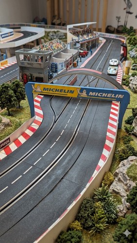 Portique michelin 24h mans - portique,