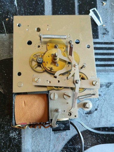Mouvement horloge pendule - 1,
