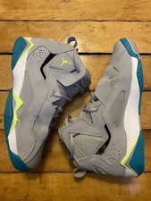 Nike Air Jordan - Look Rétro