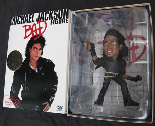 Michael jackson figurine - jackson,