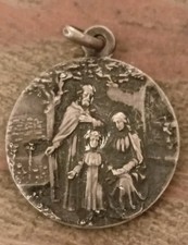 Médaille Religieuse Ancienne