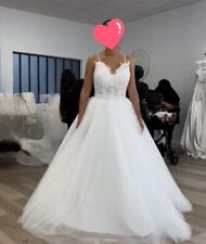 Robe de mariée princesse, neuve. Dentelle française fine, soie et tulle doux