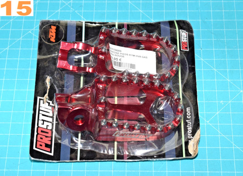 Repose pieds prostuf cnc rouge - prostuf,
