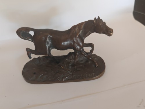 Signè mène petit - mène, bronze